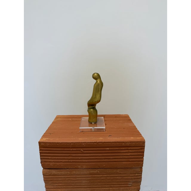 Metal Brazilian Modernist Figurative Sculpture on Lucite Base, 1980s For Sale - Image 7 of 11