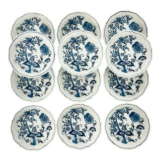 1950s Vintage Japanese Chinoiserie Meissen Blue Danube Dessert/Fruit Bowls - Set of 12 For Sale