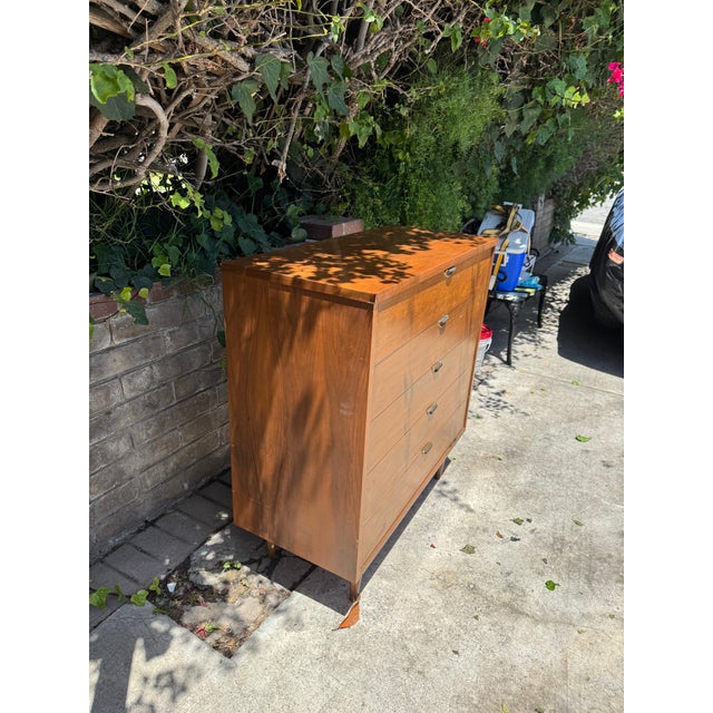 Bassett Furniture 1950s Mid Center Dresser For Sale - Image 4 of 5