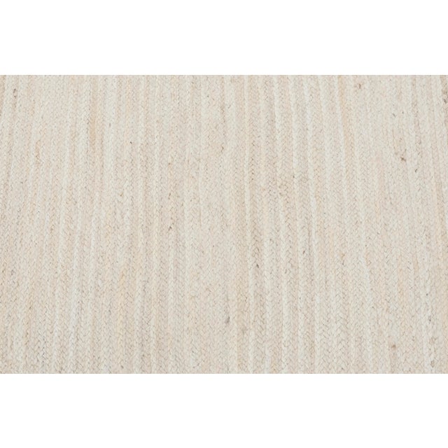 Not Yet Made - Made To Order Black Scallop Edge With Solid White Jute Rug 3x5 Ft. For Sale - Image 5 of 13