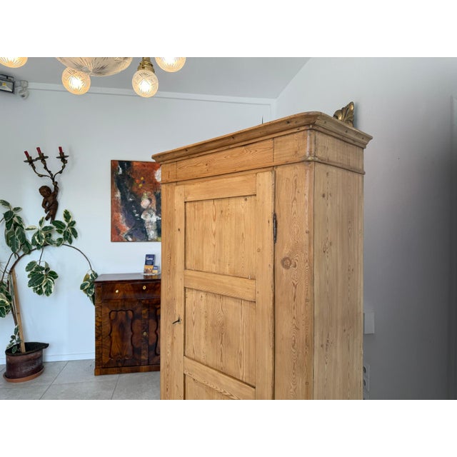 Brown Rustic Farmhouse Wardrobe in Wood For Sale - Image 8 of 10