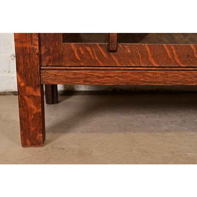 Wood Stickley Brothers Style Antique Mission Oak Arts and Crafts Bookcase Cabinet, Circa 1900 For Sale - Image 7 of 12