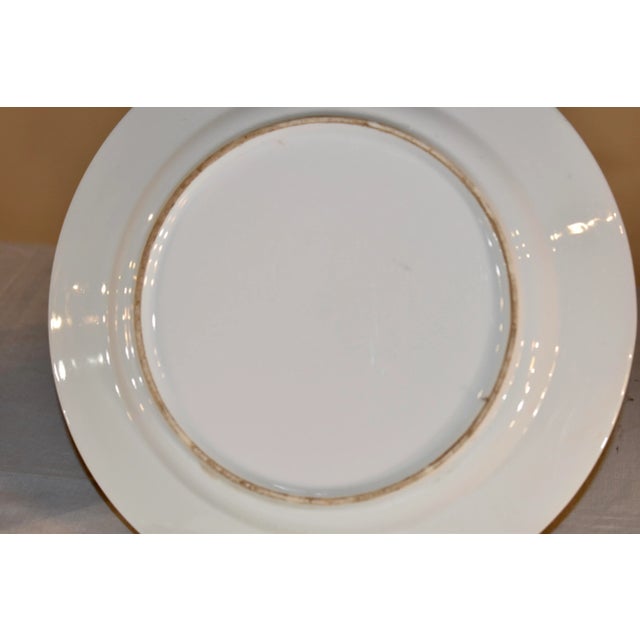 English Pair of 19th Century Armorial Plates For Sale - Image 3 of 8