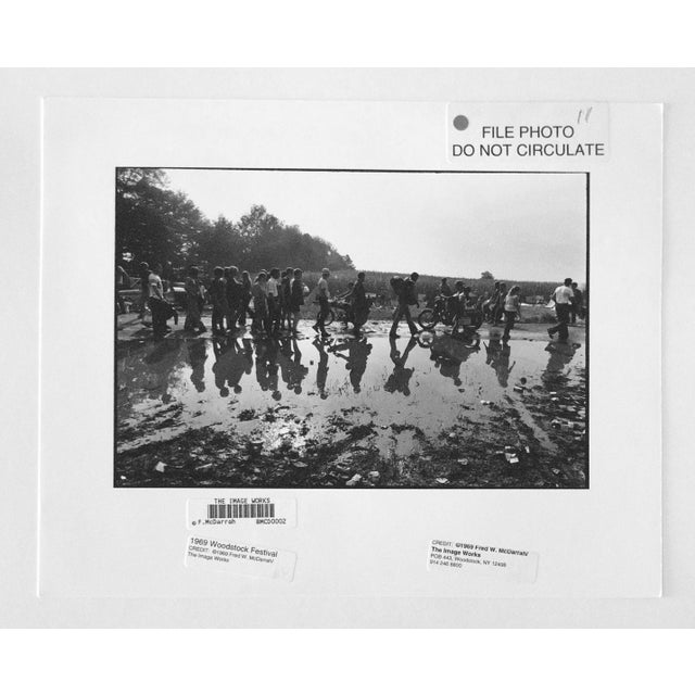 (after) Fred Mcdarrah, Original Fred Mcdarrah Press Photograph 1960's Woodstock Music Festival Photo, 1969 For Sale - Image 4 of 4