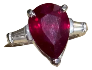5 Carat Pear Treated Ruby & 0.25 ct Diamond Ring 14 Karat White Gold Size 4.5