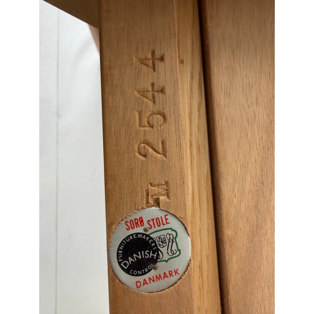 Danish Modern Extendable Oak Dining Table by Henning Kjærnulf for Sorø Stolefabrik, 1960s For Sale - Image 6 of 16