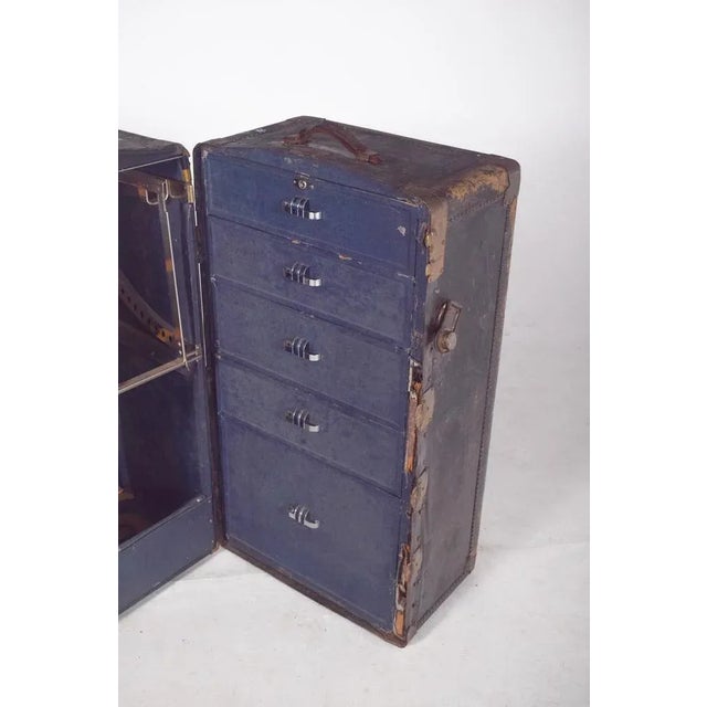 Black Antique Holdall Covered in Black Leather, 1890s For Sale - Image 8 of 18