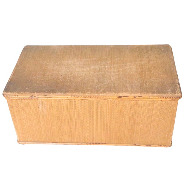 Early 20th Century Vintage Grass Mat and Bamboo Storage Trunk For Sale - Image 5 of 9