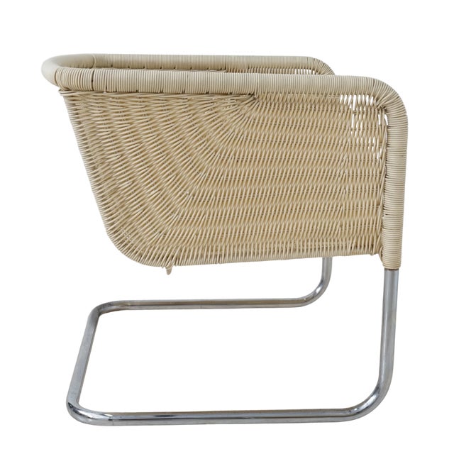 - 24.5"h, 25.75"w, 25.5"d, 13" seat heigh - Chrome, plastic rattan - Sold as a pair - Condition: Good