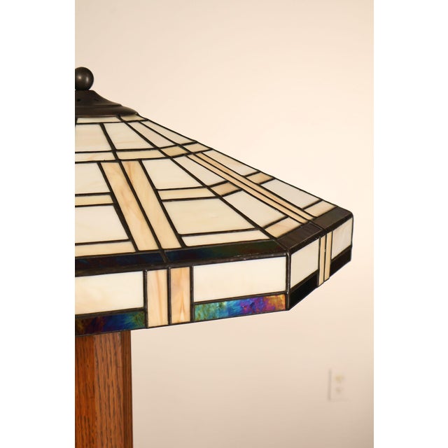 Brown Late 20th Century Stickley Mission Collection Table Lamp With Leaded Glass Shade For Sale - Image 8 of 18