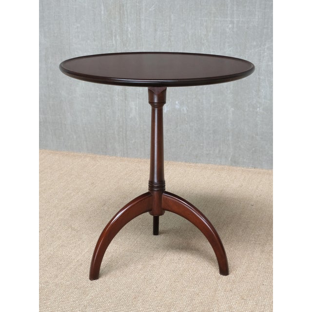 Mid-Century Modern 3-Legged Side Table in Mahogany by Frits Henningsen, Denmark, 1940s For Sale - Image 3 of 12