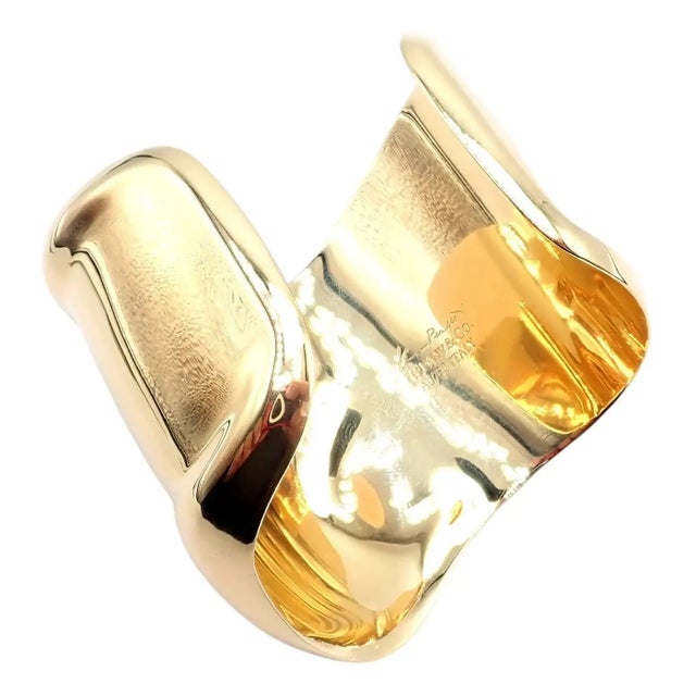 Late 20th Century Tiffany & Co. Peretti Yellow Gold Medium Bone Cuff Bracelet For Sale In Philadelphia - Image 6 of 14