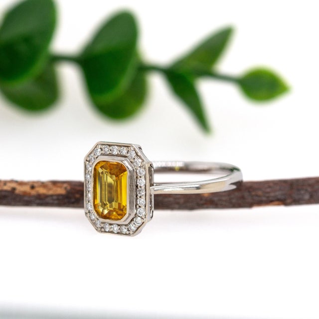 1.3ct Ceylon Yellow Sapphire Ring W Natural Diamond Halo in 14k Solid Gold, Size 6.75 For Sale - Image 4 of 7