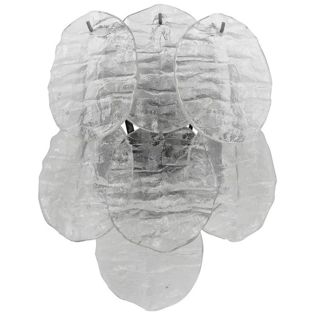 Modernist Blatt Ice Glass Disc Sconce attributed to J. T. Kalmar for Kalmar, Austria, 1960s For Sale - Image 9 of 9