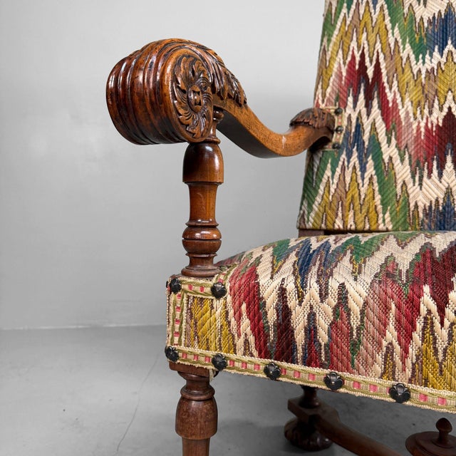 Antique Armchairs in Walnut with Ikat Pattern, Late 19th Century, Set of 2 For Sale - Image 6 of 18