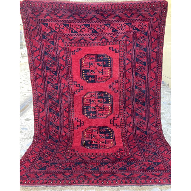 1990s Red Turkmen Bokhara Hand-Knotted Wool Rug - 4'6" X 6'4" For Sale - Image 5 of 12