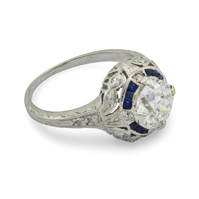1930s 1930s Art Deco Gia .94 Carat Diamond Sapphire Platinum Filagree Ring, Size 4 For Sale - Image 5 of 7