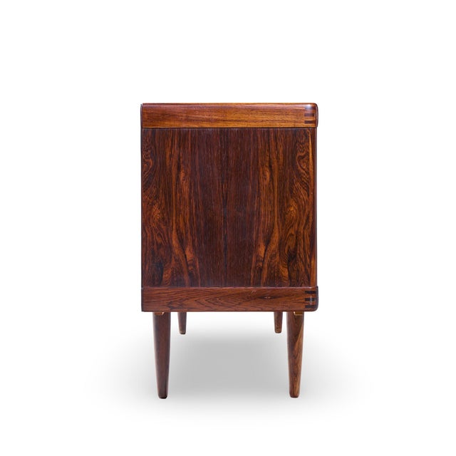 Bramin Møbler h.w. Klein for Bramin Mid Century Danish Rosewood Credenza For Sale - Image 4 of 5
