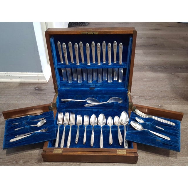 84-Piece Assembled Community Plate Silver Plate Flatware introduced 1921 by Oneida Silver, in Original Case. Most...