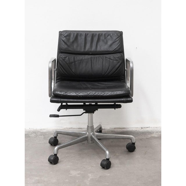 Aluminium Group by Charles & Ray Eames Chairs for ICF, Italy, 1970s, Set of 3 For Sale - Image 4 of 18