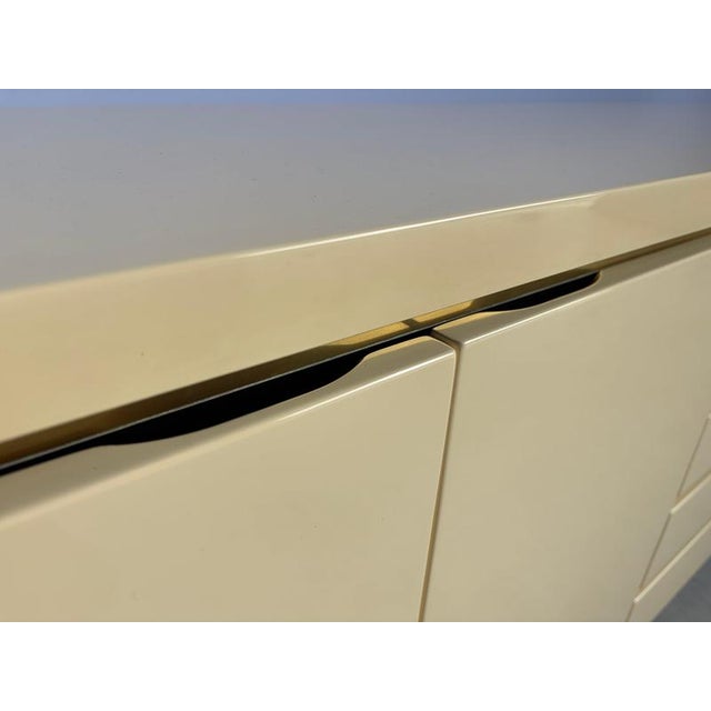 1970s Vintage Lacquer and Brass Credenza by Jean Claude Mahey, 1970s For Sale - Image 5 of 9