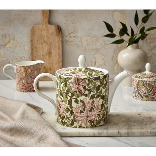 2020s Spode Morris & Co Teapot, Honeysuckle For Sale - Image 5 of 7