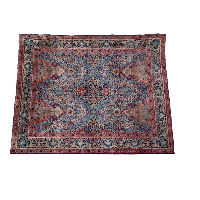 High-quality turkish rug, produced by the english company ocm, signed at the top in the early 1900s, circa 1920. Hand-...