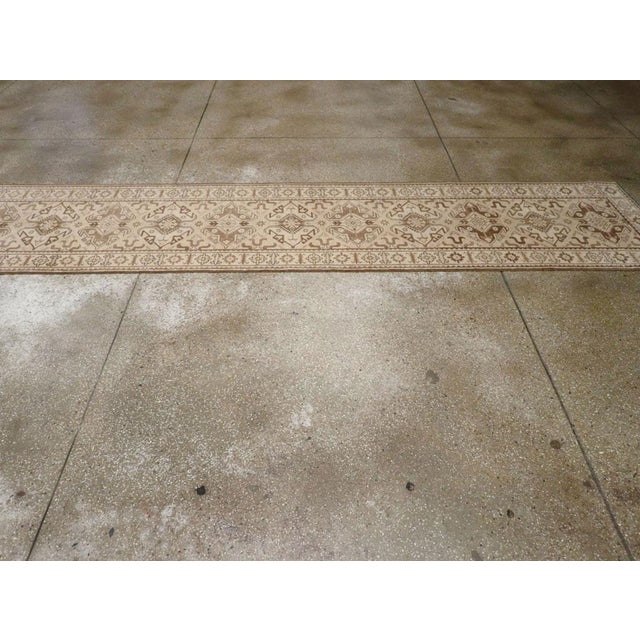 Galerie Shabab Collection Mid-20th Century Turkish Anatolian Long Runner For Sale In New York - Image 6 of 10
