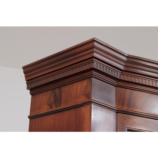 Baker Historic Charleston Bow Front Mahogany China Cabinet For Sale - Image 10 of 17