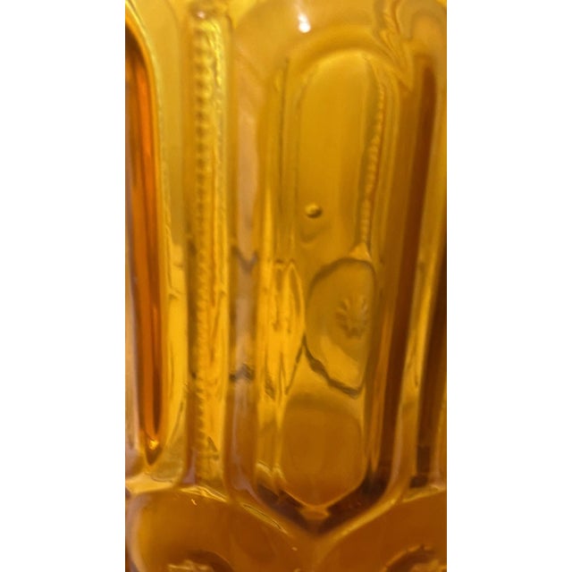 Glass 1960s Mid-Century Modern Le Smith Moon & Star Amber Glass Cannister Graduated in Size Cottage - Set of 4 For Sale - Image 7 of 12