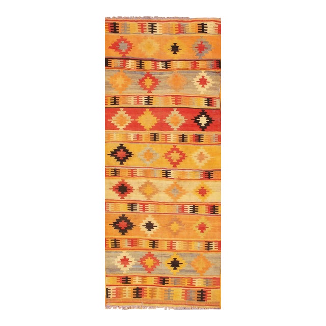 Mid-20th Century Turkish Kilim Rug - 3'6" X 8'1" For Sale