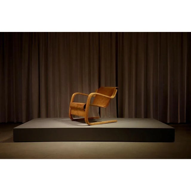 Alvar Aalto armchair No. 31. Produced by Huonekalu-ja Rakennustyötehdas Oy Turku, circa 1934-1935. Bent laminated birch...