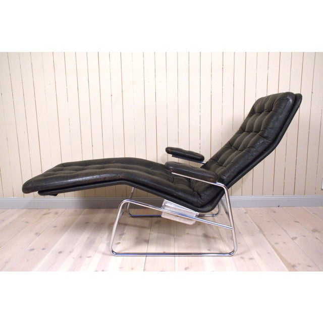 Swedish Tiltable Leather and Chrome Model Fenix Chaise Lounge by Sam Larsson for Dux, 1960s For Sale - Image 6 of 13