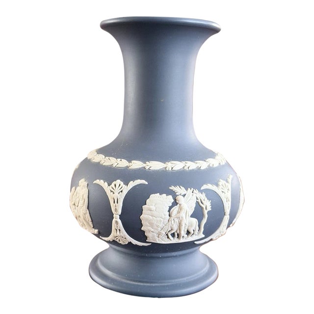 Vintage Wedgwood Jasperware Portland Blue Cameo Vase For Sale