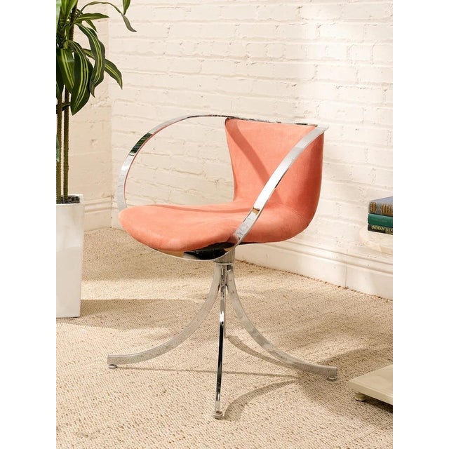 Blush Vintage 1970s Chrome Halo Swivel Armchair in Blush Velvet For Sale - Image 8 of 9