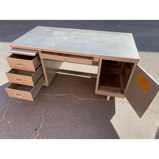 Vintage Mid Century Metal Tanker Desk For Sale In Sacramento - Image 6 of 13