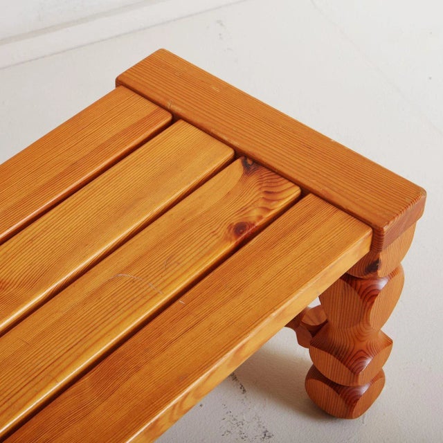 Brutalist Hand Carved Pine Bench by Glas Mäster Markaryd, Sweden 1970s For Sale In Chicago - Image 6 of 12