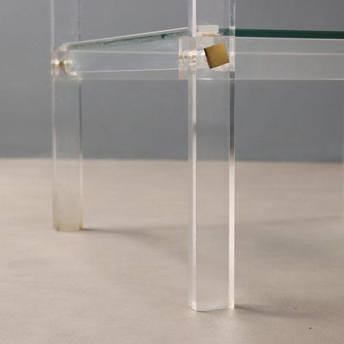 Acrylic Glass Coffee Table, 1980s For Sale - Image 6 of 9