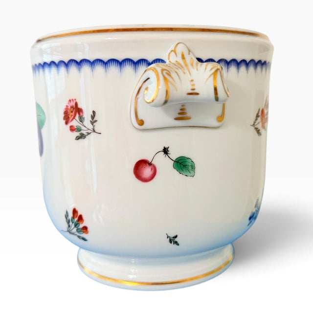 Antique White Richard Ginori Italian Fruits Cachepot Jardiniere Porcelain Italy Gold Trim For Sale - Image 8 of 9