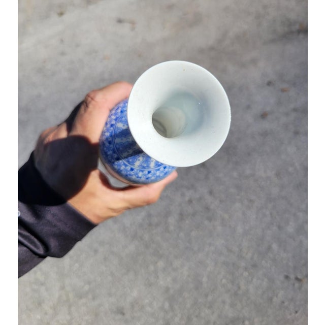 Signed Chinese Eggshell Porcelain Vase 10" Shrimp/Prawn Calligraphy + Box For Sale In Los Angeles - Image 6 of 7