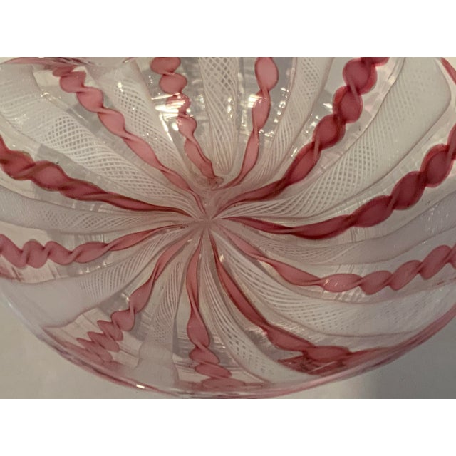 Murano Murano Fratelli Toso Venetian Pink and White Ribbon Bowl For Sale - Image 4 of 9