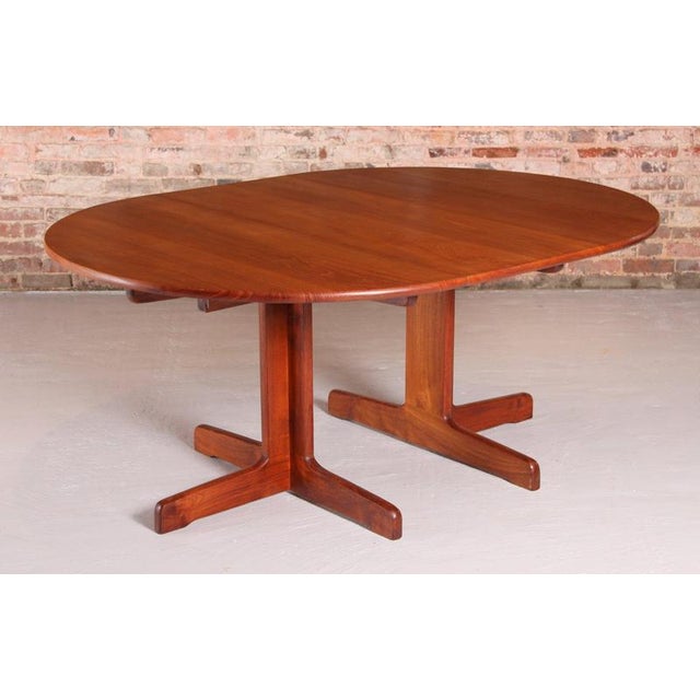 1960s Mid-Century Danish Teak Extending Dining Table, 1960s For Sale - Image 5 of 13
