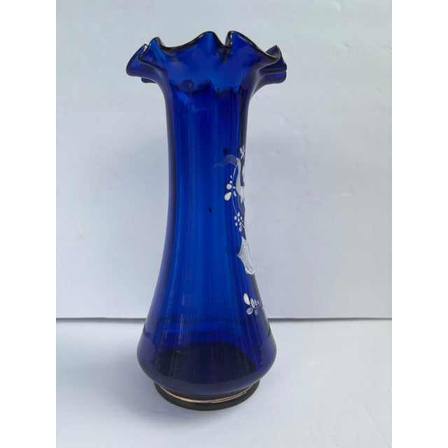 Vintage Mary Gregory Style Cobalt Blue Glass Vase With Ruffled Rim For Sale - Image 4 of 12
