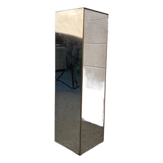 Mid-Century Modern Stainless Mirrored Pedestal For Sale