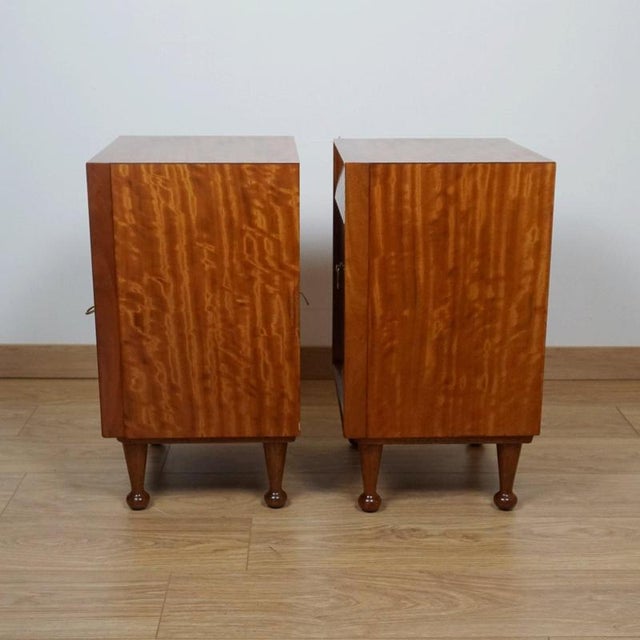 Mid-Century Bedside Cabinets by Heals of London, 1950s For Sale - Image 4 of 8