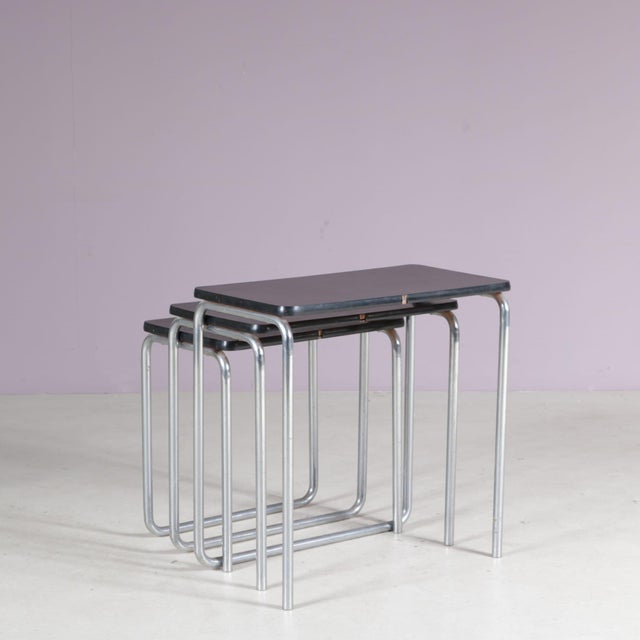 Wood Nesting Tables by Jan Schrofer for Ahrend de Cirkel, Netherlands, 1930s For Sale - Image 7 of 10