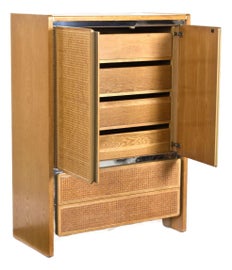 Example of John Stuart Dressers and Chests of Drawers