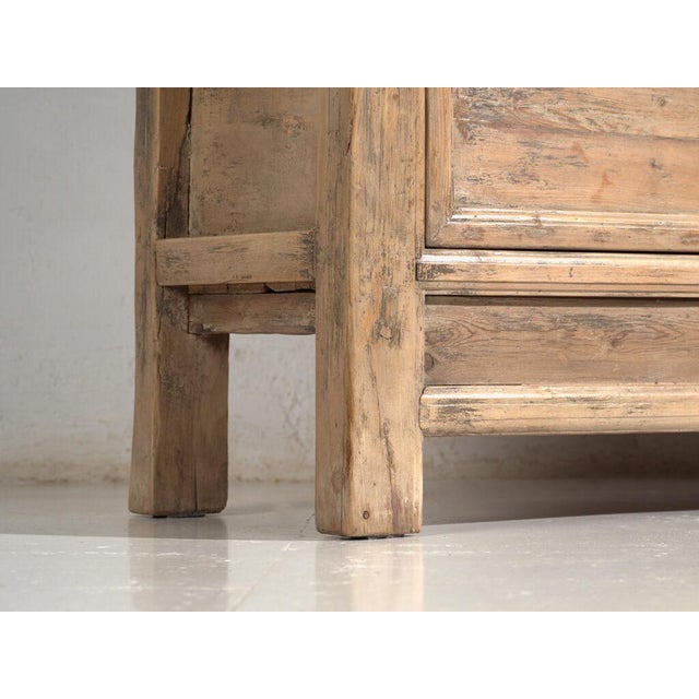 Low Chinese Gansu Sideboard or Cabinet in Pine For Sale - Image 3 of 12