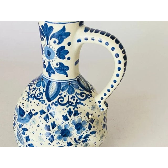 White and Blue Jug in Faïence from Delft, Netherlands, 19th Century For Sale - Image 6 of 10