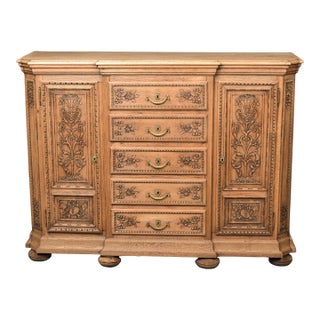 Early 20th Century English Bleached and Carved Oak Cabinet For Sale